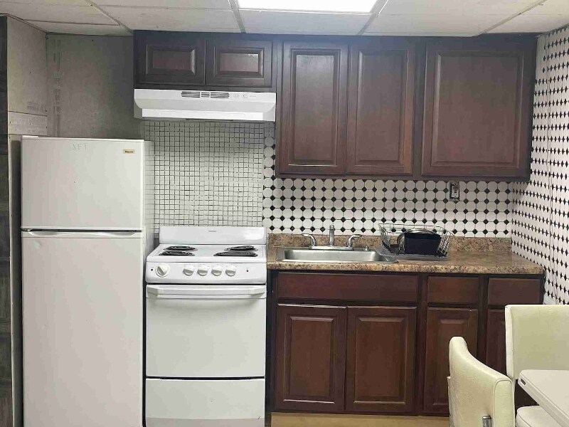 52 Lincoln Pl Unit 1, Liberty, NY 12754 Room for Rent in Liberty, NY