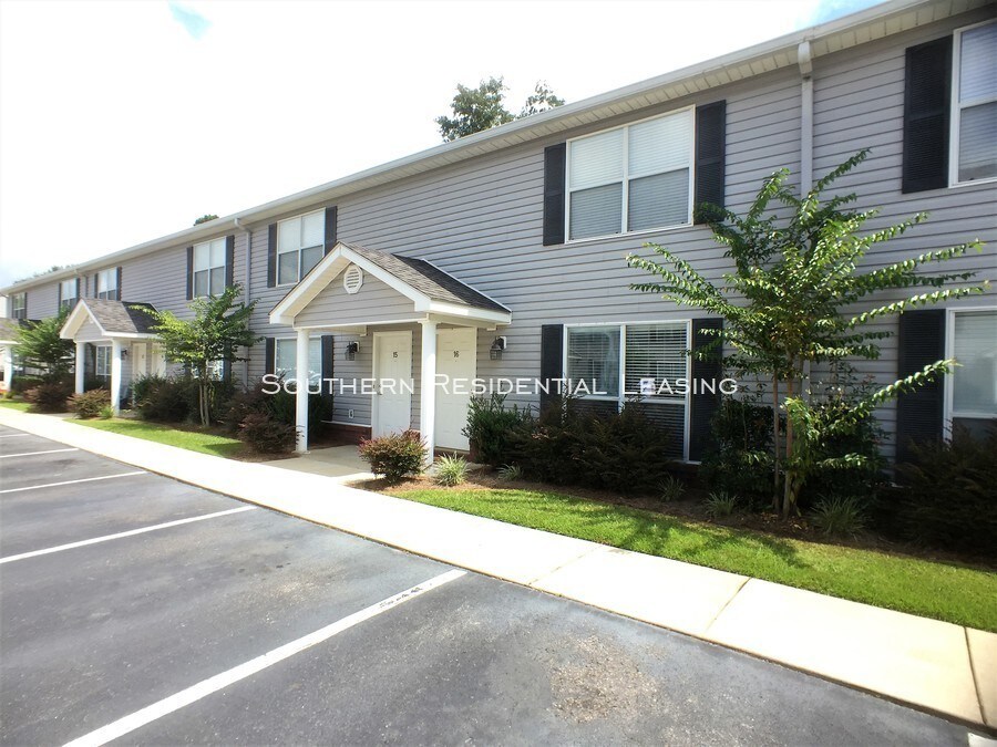 Primary Photo - First Month FREE - Lease Now!
