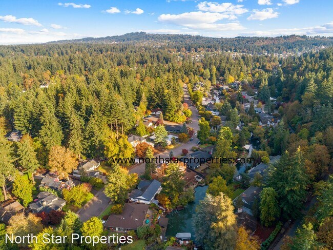 Building Photo - 3 br, 3 bath House - 18041 Cardinal Dr