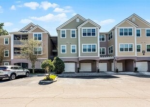 Building Photo - 3384 Corona Village Way