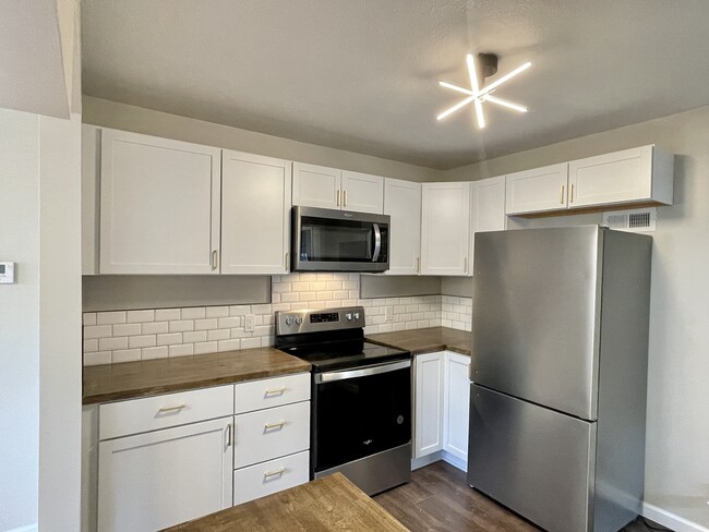 Foto del edificio - 1801 N Jefferson St