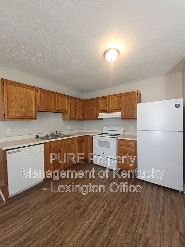 Building Photo - 138 Madison Spring