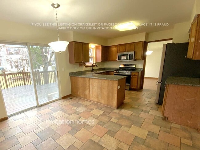 Building Photo - 153 Wedgeport Ct