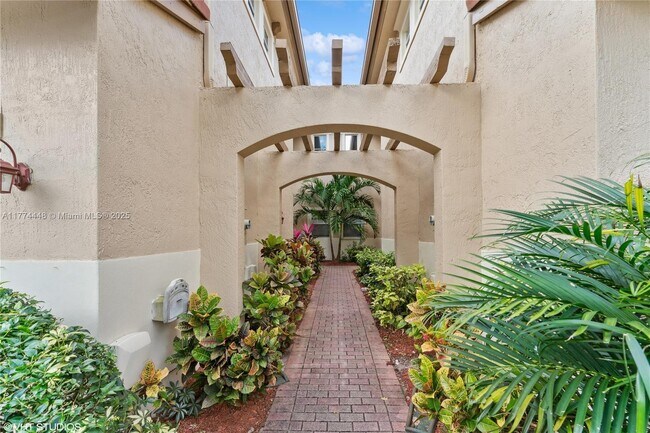 Building Photo - 5737 NW 119th Dr