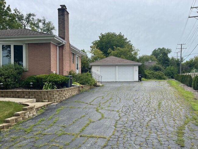 Foto del edificio - 2145 Beechnut Rd