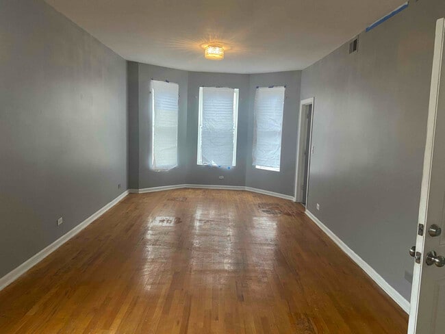 Photo - 3542 W 13th Pl (Chicago, IL) Apartment