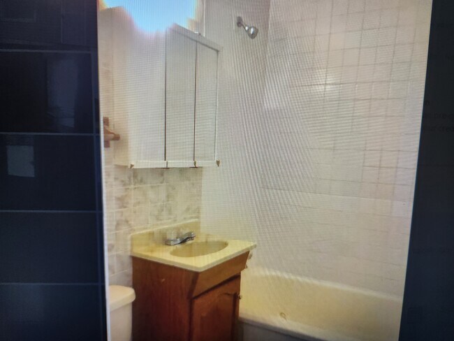 Building Photo - 4159 Fillmore St