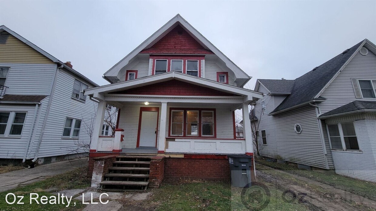 Primary Photo - 3 br, 1 bath House - 4118 Vermaas Ave