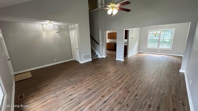 Building Photo - 7421 Spring Run Dr