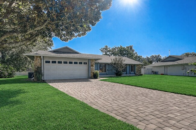 Building Photo - 6320 Edge O Grove Cir