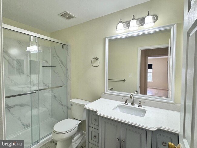 Foto del edificio - 29011 Atkinson Pl