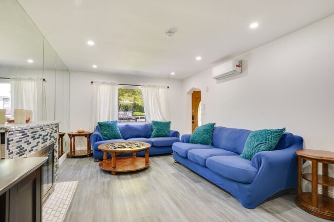 Foto del edificio - 112 Rockwood Pl