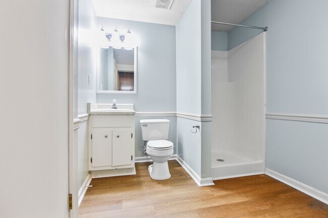 Foto del edificio - Pet Friendly Three Bedroom!