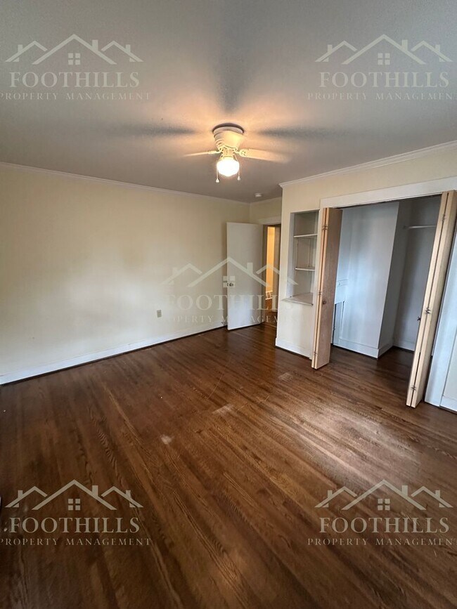 Foto del edificio - 403 Lewis St