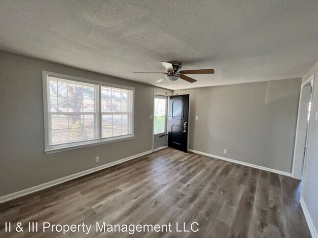 Foto del edificio - 2 br, 1 bath House - 5921 Pflumm Rd