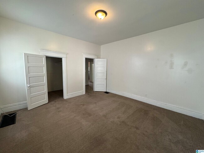 Foto del edificio - 17321732 11th Pl S