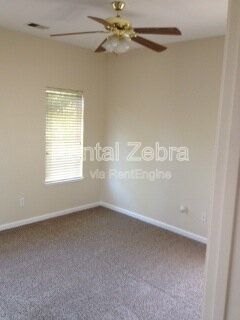 Foto del edificio - 626 Peachcrest Dr