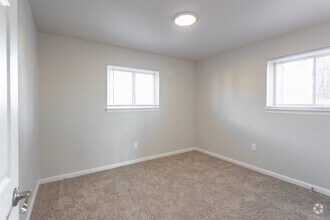 2BR,1BA,900SF - 2 Bedroom A - Autumn Lakes Apartments