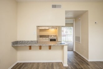 Interior Photo - Misty Oaks