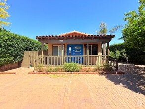 Building Photo - 545 Calle Amigos