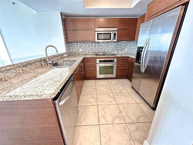 Foto del edificio - 2681 N Flamingo Rd