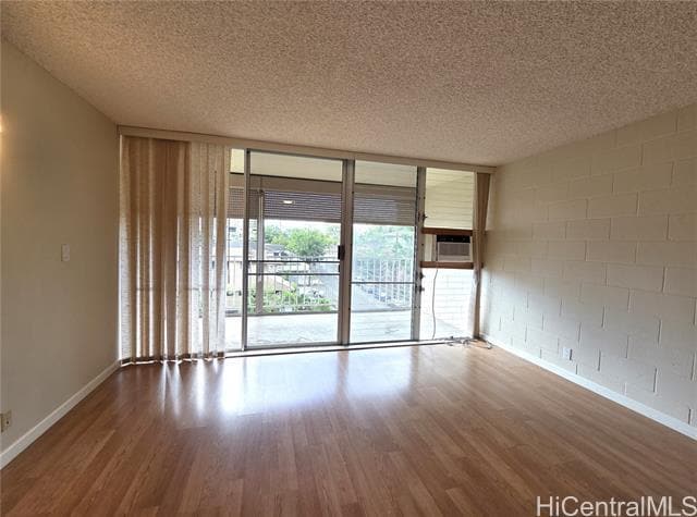 Building Photo - 1687 Pensacola St