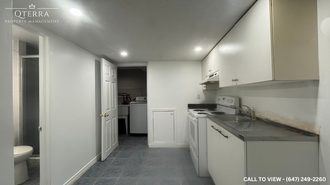 Building Photo - 3138 Bentley Dr