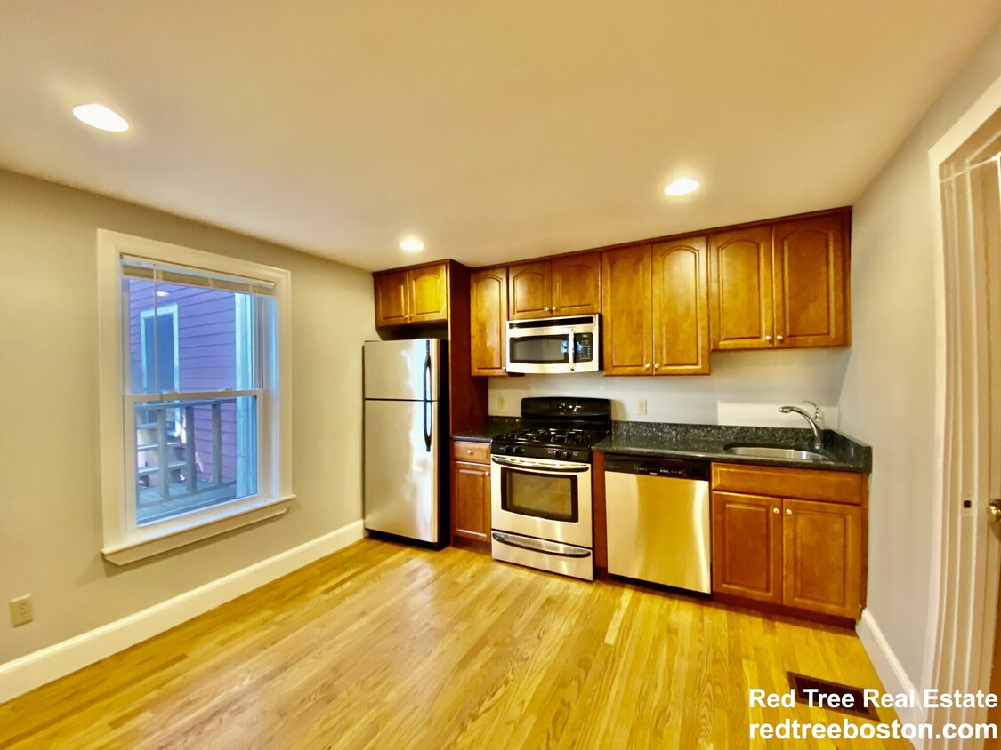 Foto principal - 441 Franklin St