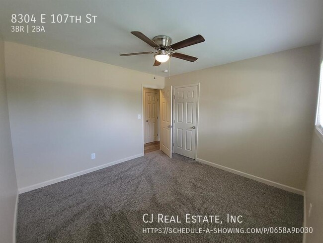 Building Photo - 8304 E 107th St