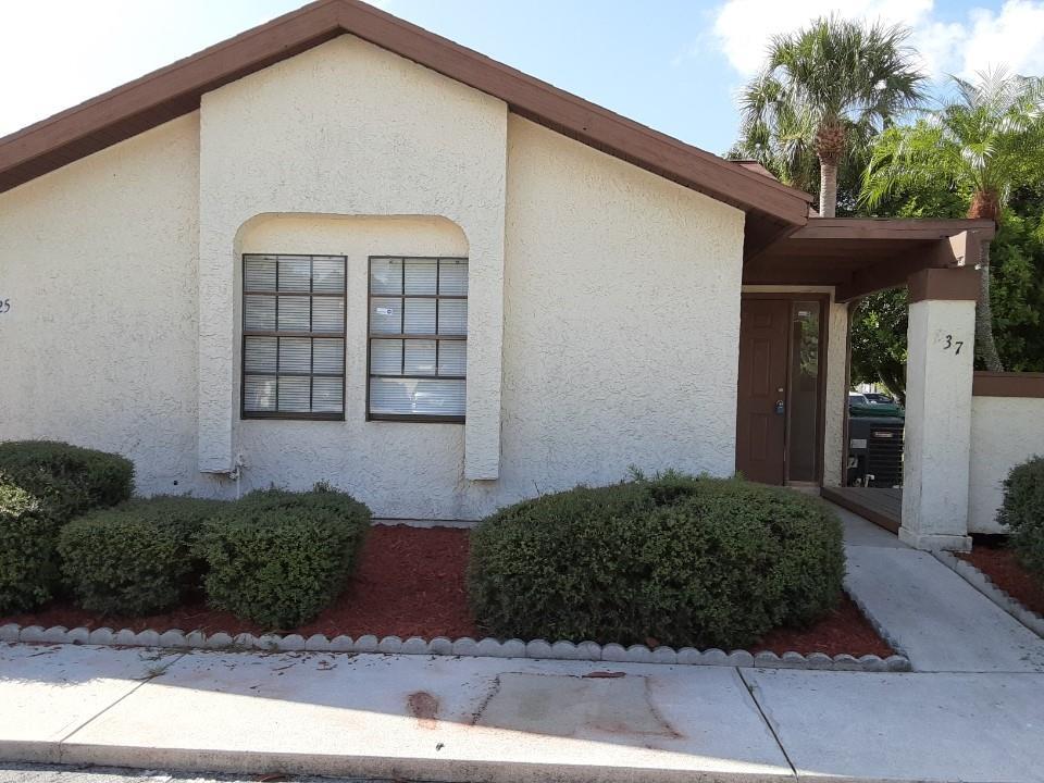 Foto principal - 537 SW Tamworth St