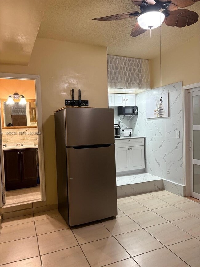 Foto del edificio - 15470 SW 47th St