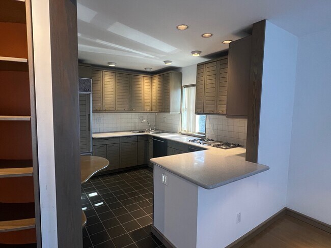 Foto del edificio - 6605 Dartmouth St