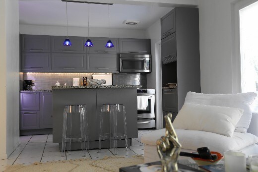 Foto del edificio - 831 Huntington Ct