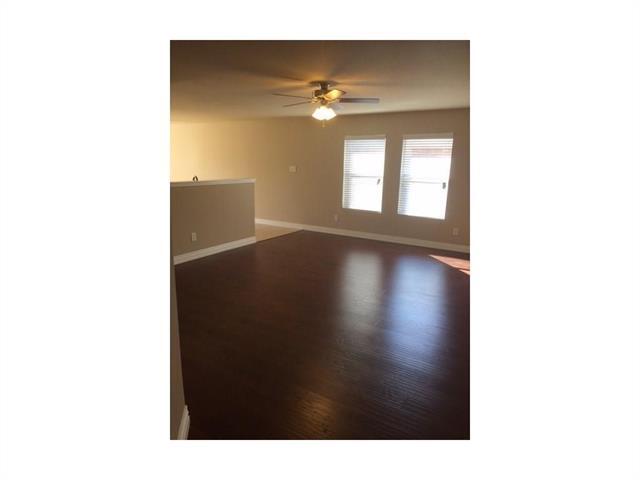 Building Photo - 6812 Valleycreek Dr