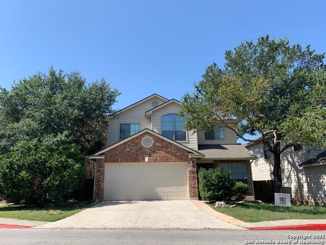 Foto del edificio - 743 Pinafore St