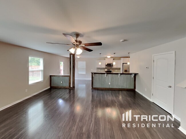 Foto del edificio - 971 Bitting Hall Cir