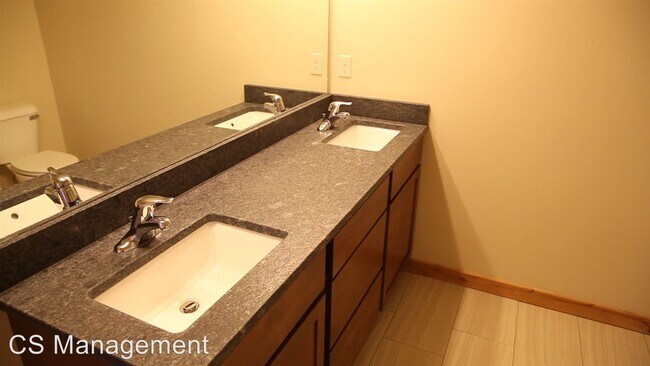 Foto del edificio - 183 Naomi Rose Ln