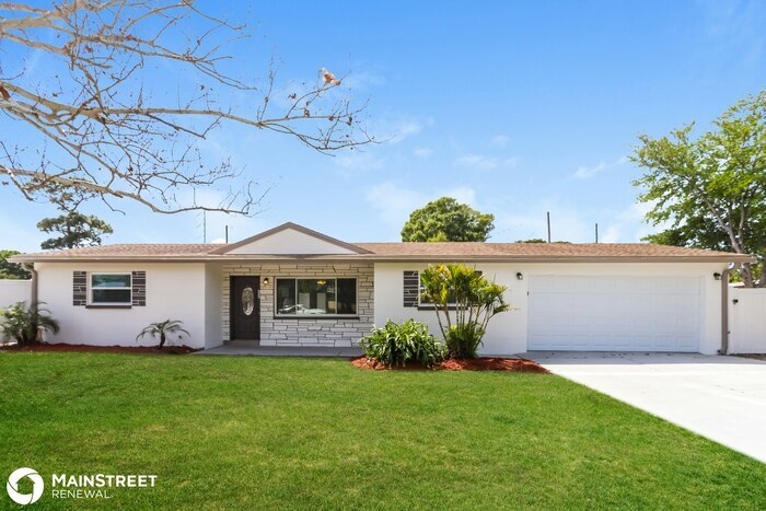 Foto principal - 8828 Robin Rd