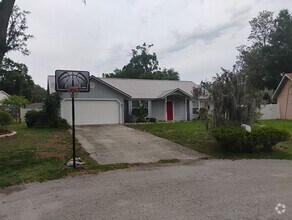 Building Photo - 4861 SE 31st Terrace