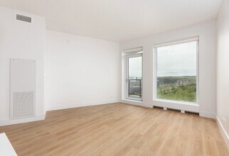 3BT1-NW - Living Room - UXBorough Living