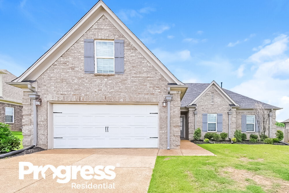 Foto principal - 121 Magnolia Gardens Dr