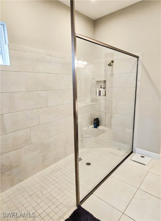 Foto del edificio - 8191 Lucello Ter S