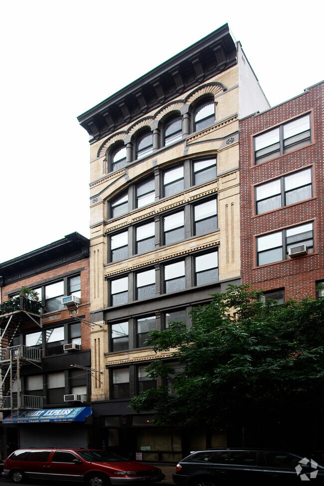 17 Orchard St, New York, NY 10002 Apartments New York, NY