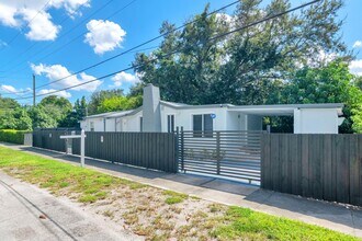 Building Photo - 9398 NW 4th Ave