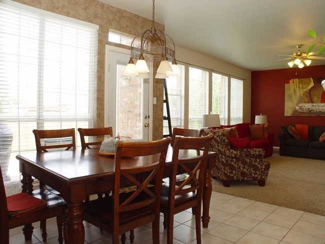 Building Photo - 4321 Sendero Trail