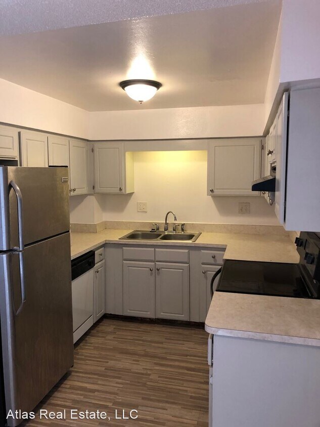 Building Photo - 1624-1628 S Cascade Ave