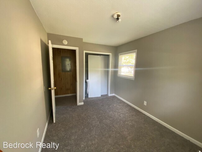 Foto del edificio - 3 br, 1 bath House - 6330 Ginger Circle