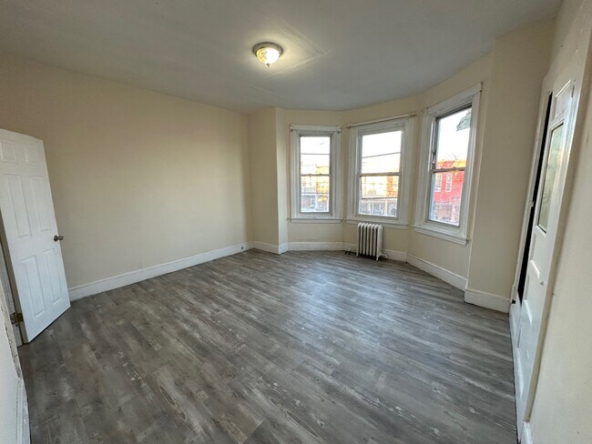 Building Photo - 3836 N 9th St