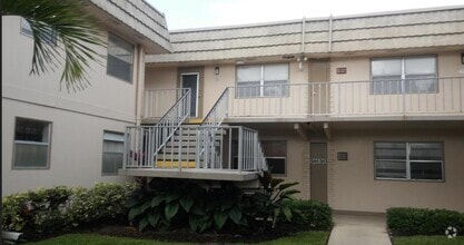 Building Photo - 568 Monaco Way