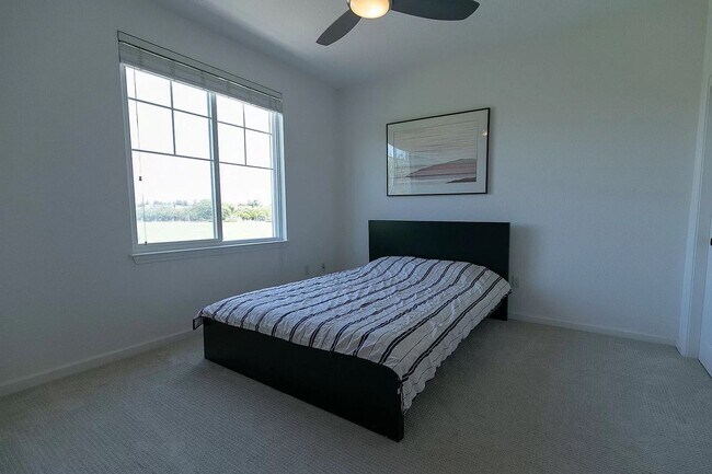 Foto del edificio - QUIET, PRIVATE LIVING CLOSE TO EVERYTHING ...